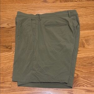J. Crew tech short size 36 W, 7”